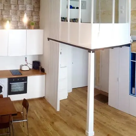 Appartement Quartier St Michel Climatise Pres Des Quais Avec Parking