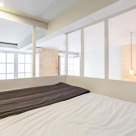 Appartement Quartier St Michel Climatise Pres Des Quais Avec Parking Διαμέρισμα *