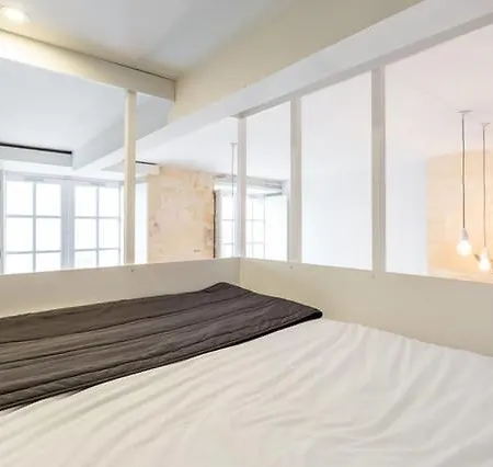 Appartement Quartier St Michel Climatise Pres Des Quais Avec Parking Διαμέρισμα *