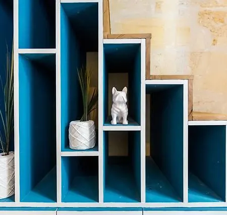 St Michel アパート ボルドー